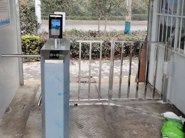 工地難管理怎么辦？一套工地通道門禁系統(tǒng)解決您的所有難題