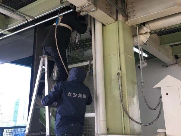 建筑工地安裝智能視頻監(jiān)控系統(tǒng)保障安全，降低安全事故的發(fā)生