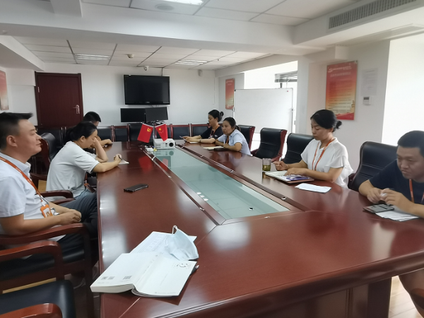 陜西鑫安安防職工讀書會，學習稻盛和夫《心》