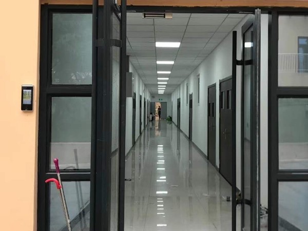 家庭安全的重要一環(huán)，離不開(kāi)可視門(mén)禁對(duì)講系統(tǒng)